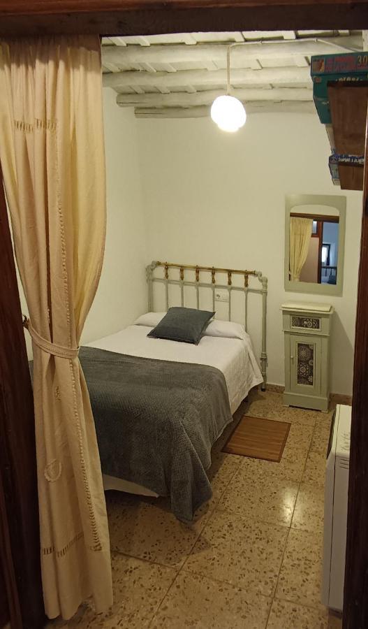 Casa De La Cigueena กันเดลาริโอ ภายนอก รูปภาพ